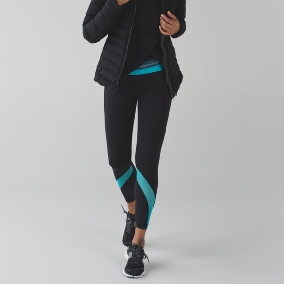 Lululemon Inspire Tight II in Black/Space Dye Twist Naval Blue Peacock Blue Sz 8 - Picture 15 of 15